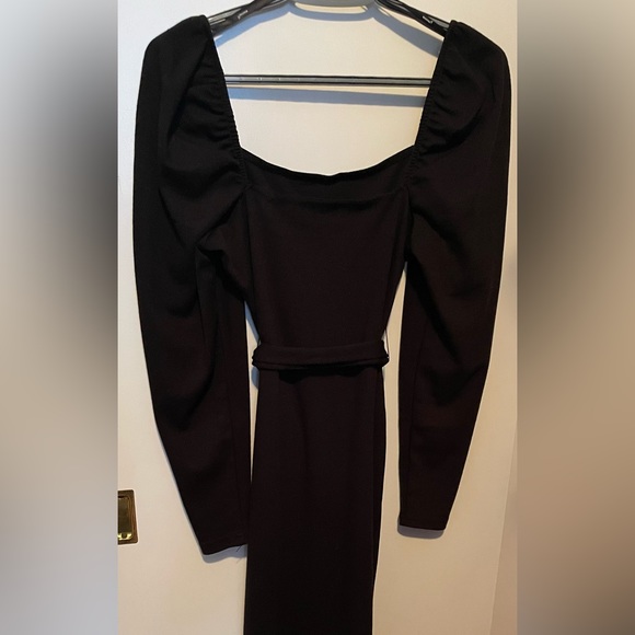 MINKPINK Puffed Shoulder Dress - Picture 3 of 8